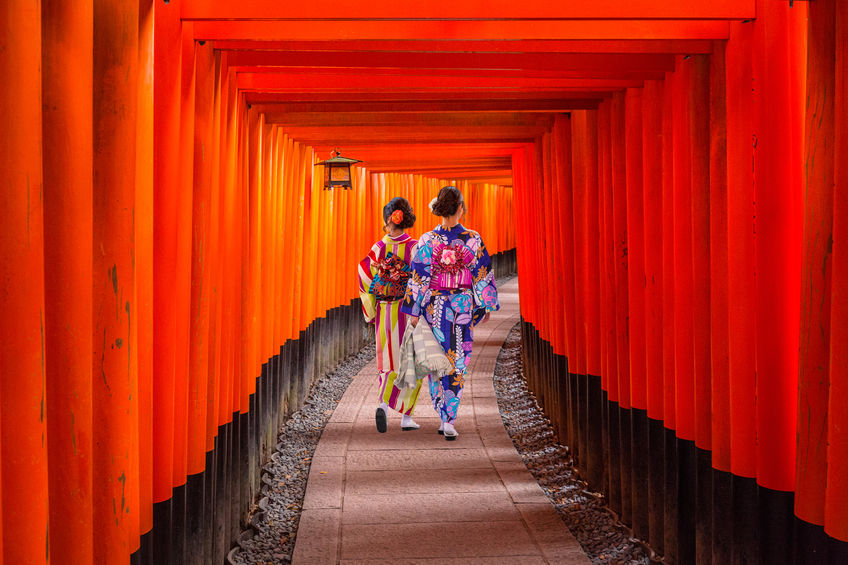 Fushimiinari  Easy access to Kyoto with unlimited train, subway and bus pass!