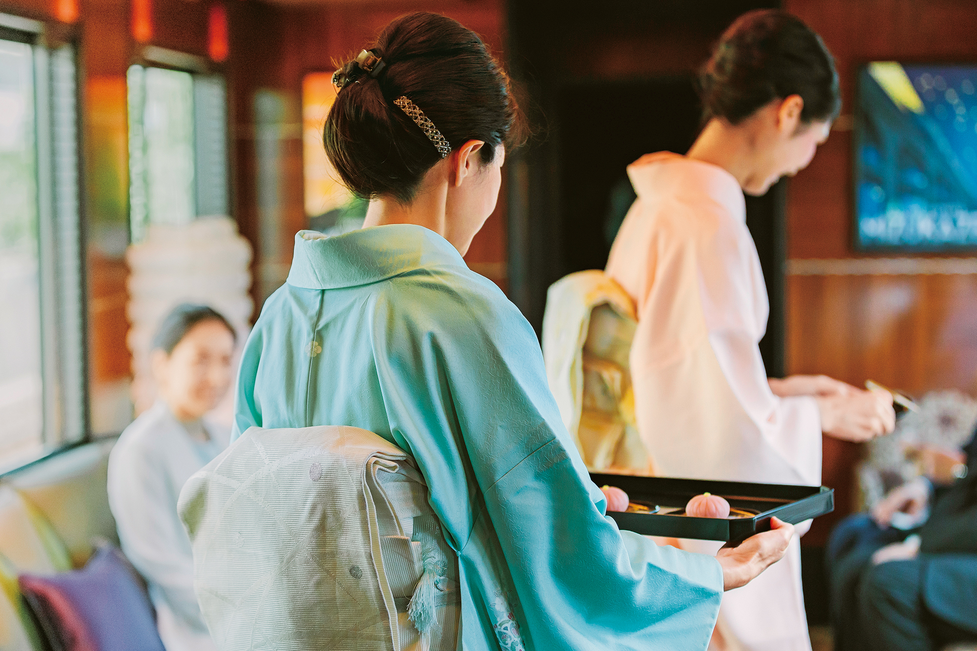 Tea ceremony, Twilight Express Mizukaze Tea ceremony, Twilight Express Mizukaze