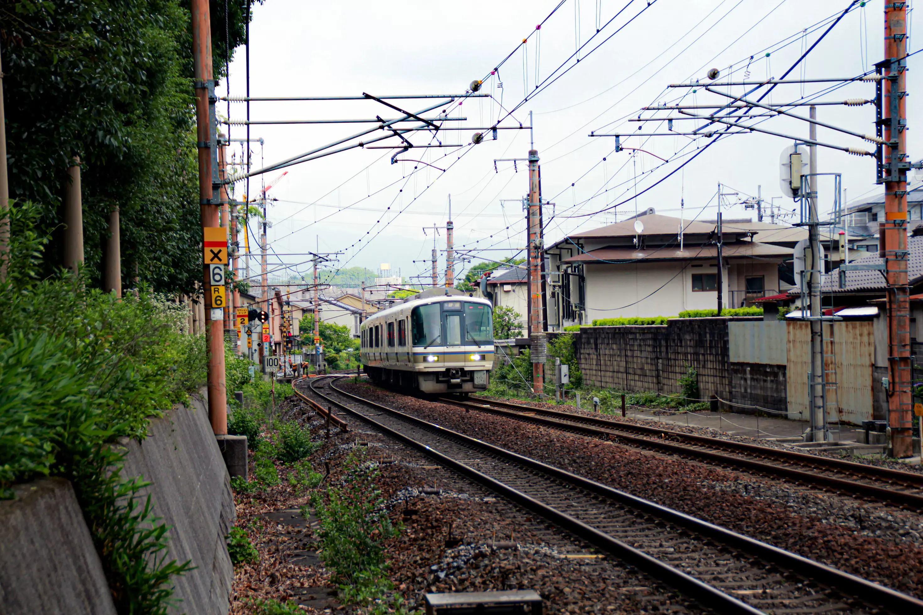 Train at Arashiyama Nakaoshitacho