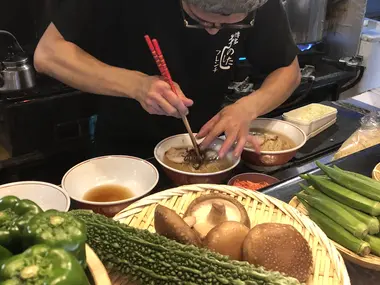 Hakata Ramen preparation