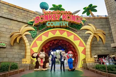 La cérémonie d'ouverture du Donkey Kong Country à Universal Studios Japan 