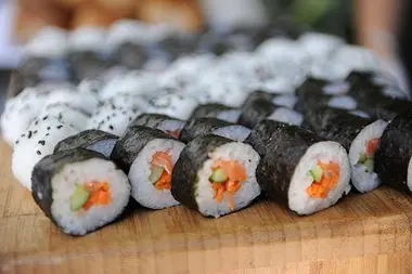 Plateau de maki zushi