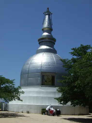 peace-pagoda-hiroshima