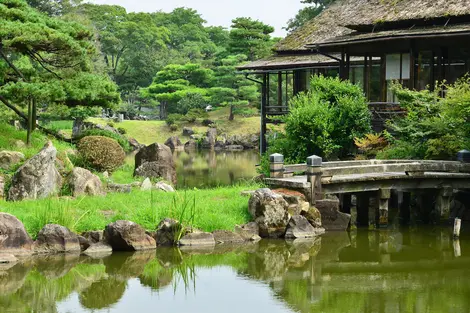 Genkyuen, le sublime jardin du château d'Hikone