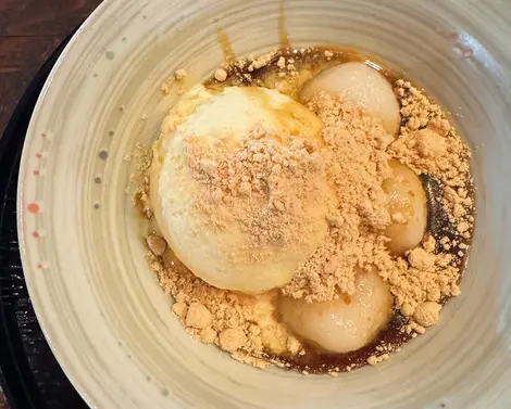 Shiratama Kinako Kuromitsu, Amanoya Shiratama Kinako Kuromitsu, Amanoya