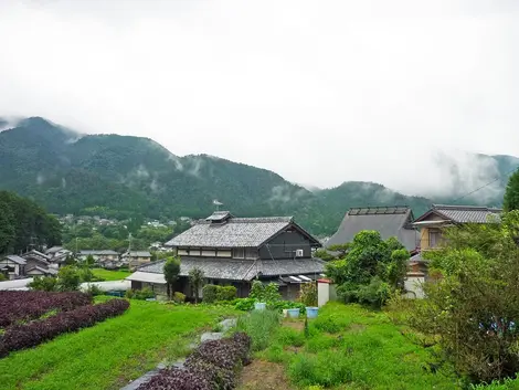 Al pie del Monte Hiei, esta ciudad agraria revela el campo que muchas veces es ignorado por los turistas. 