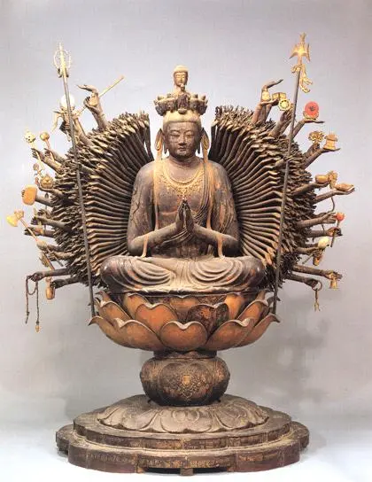 Support référentiel à la méditation, les effigies sont également l'interface de communication entre le panthéon bouddhique et les hommes. 