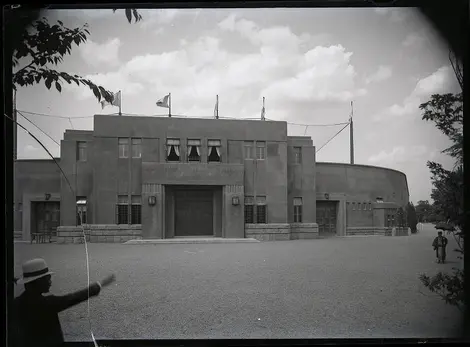 meiji-jingu-stadium-1926