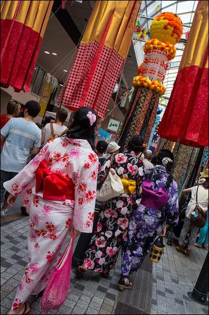 Le festival Tanabata à Sendai est l'occasion de sortir son plus beau yukata !
