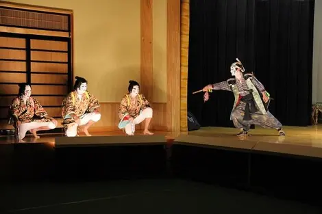 Les pêcheurs du village de Sai ont perpétué de génération en génération la tradition du Kabuki