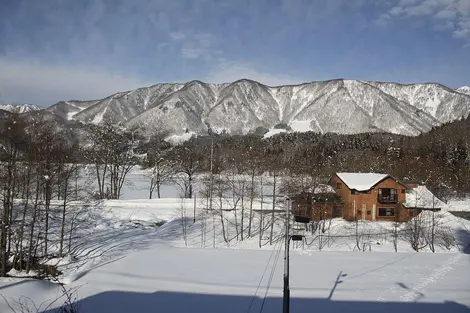 Le lac Aoki en hiver