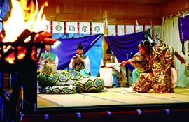 Izumo-style kagura dance, Shimane prefecture