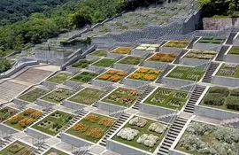 The Awaji Yumebutai, a complex designed by Tadao Andô