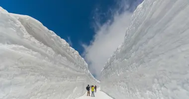 Les Murs de Neige de Tateyama-Kurobe