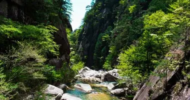 Japan Visitor - shosenkyo-gorge-2017-1.jpg