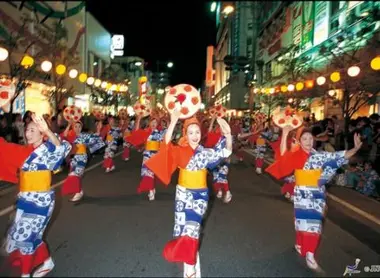 The Hanagasa festival in Yamagata (Yamagata prefecture) The Hanagasa festival in Yamagata (Yamagata prefecture)