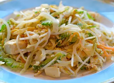 Goya chanpuru, una de las especialidades de Okinawa Goya chanpuru, una de las especialidades de Okinawa