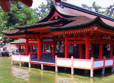 sanctuaire d'Itsukushima sanctuaire d'Itsukushima
