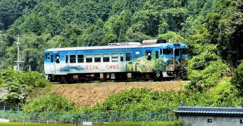 The Sky Castle train