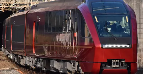 Kintetsu Hinotori Train