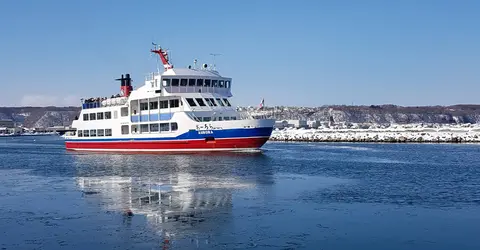 Bateau brise-glace à Abashiri