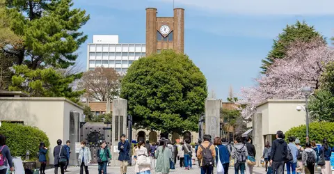 étudiants à l'université de Tokyo étudiants à l'université de Tokyo