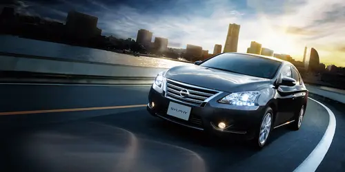 Sie können bei unserem Partner Nissan ein Auto mieten, um japanische Städte zu erkunden ...