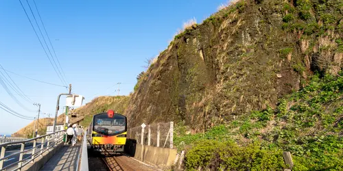Gare de Senjôjiki (JR Gono Line), Fukaura
