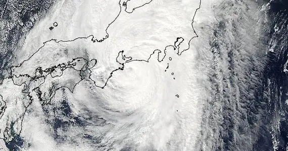 Imagen del tifón Roke acercándose a Japón en septiembre del 2011.